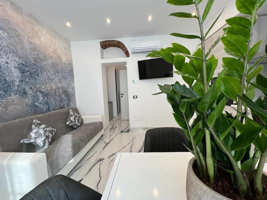 Appartamento Luxury Carrara Milán Exteriér fotografie